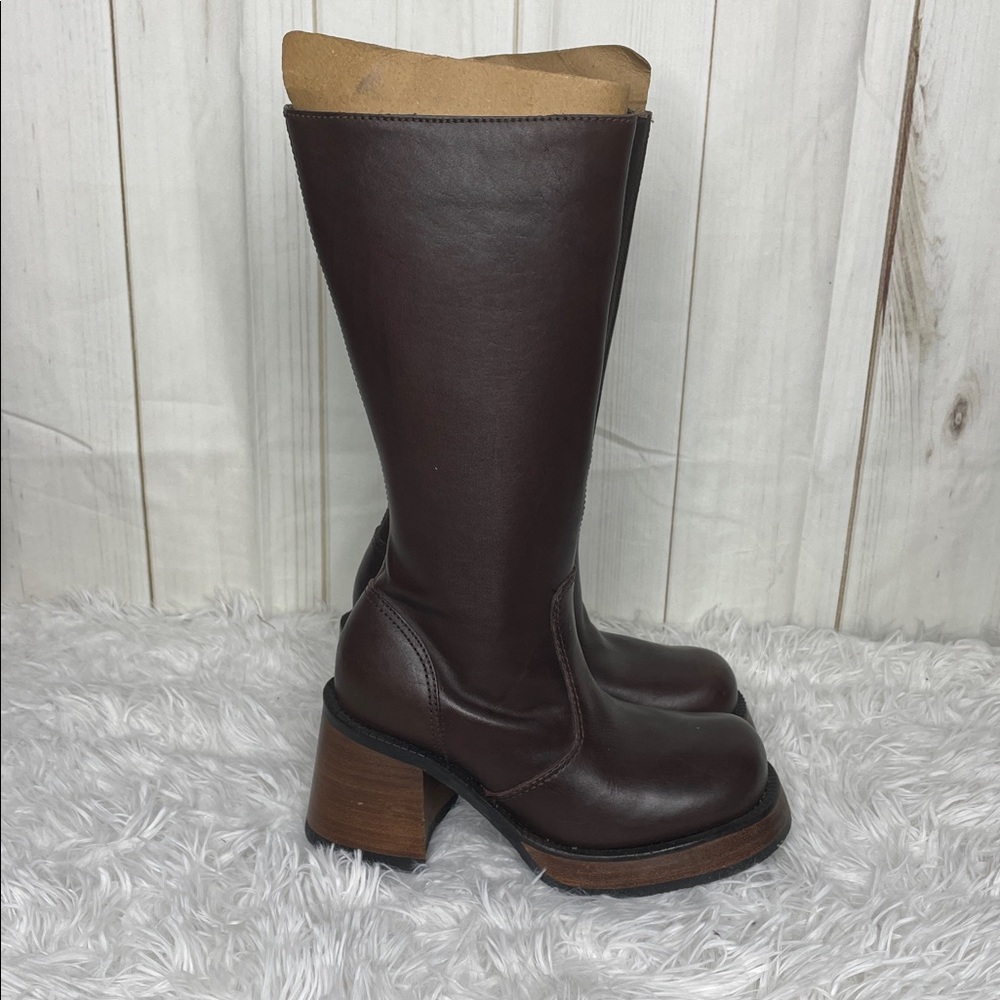 VINTAGE STEVE MADDEN BROWN LEATHER”RAY” TALL BOOTS